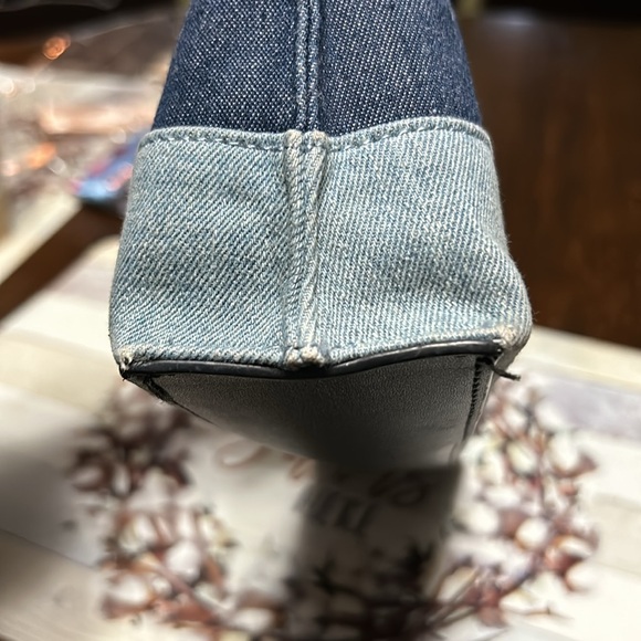 Calvin Klein cross body - Picture 14 of 14